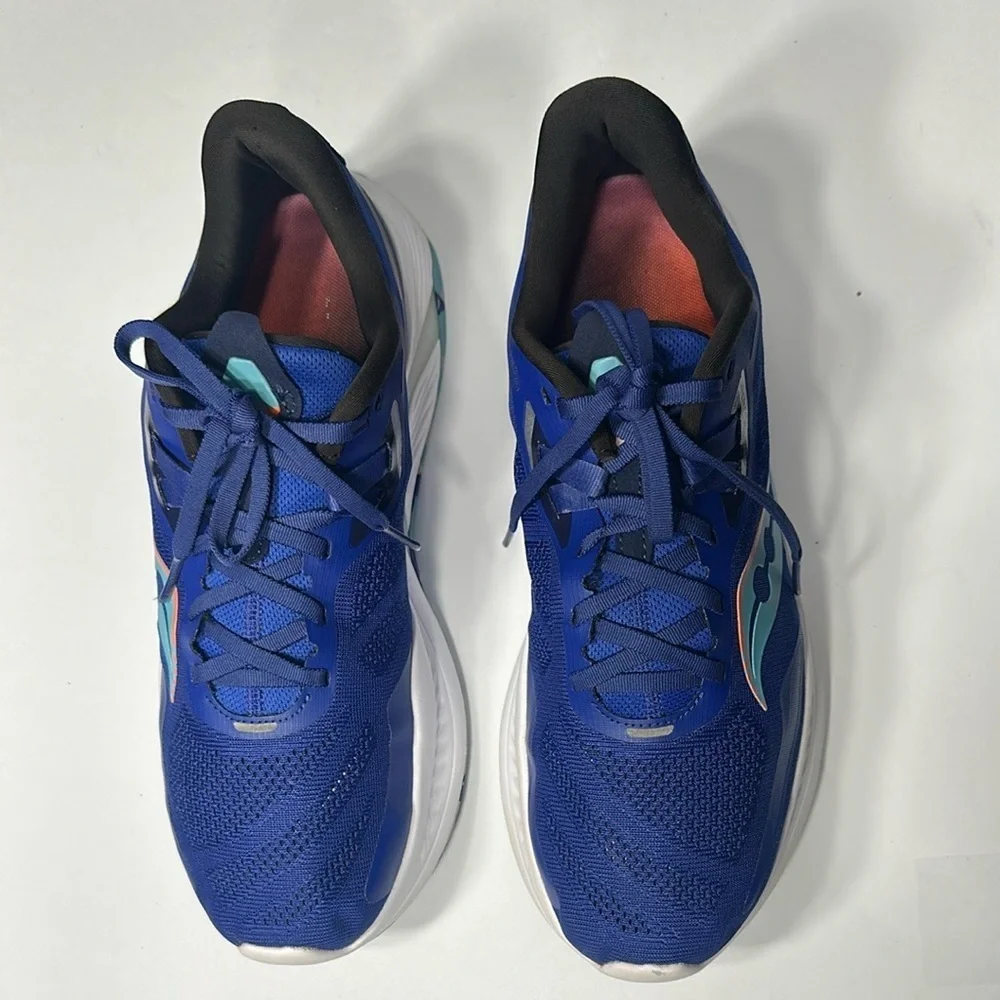 Blue Athletic Running Shoes saucony size 11 pre owned Exellent conditions